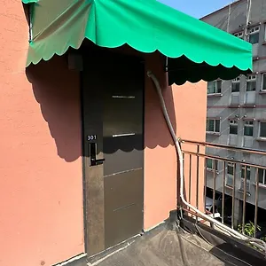 招待所 首尔站r旅馆, 首爾